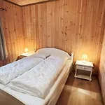 Semesterbostad 9 Person In